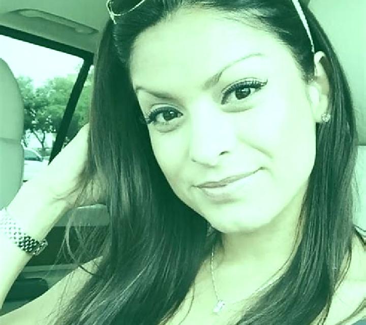 Abril San Antonio escort