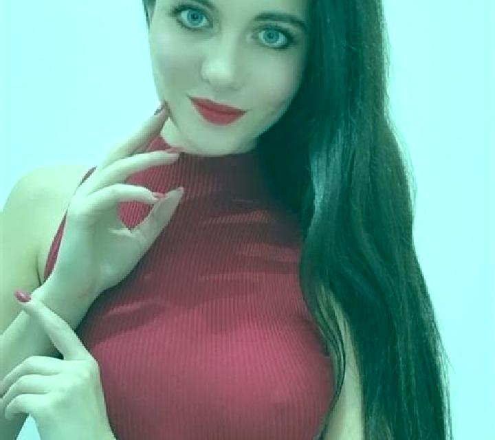 Ariadna Pica escort