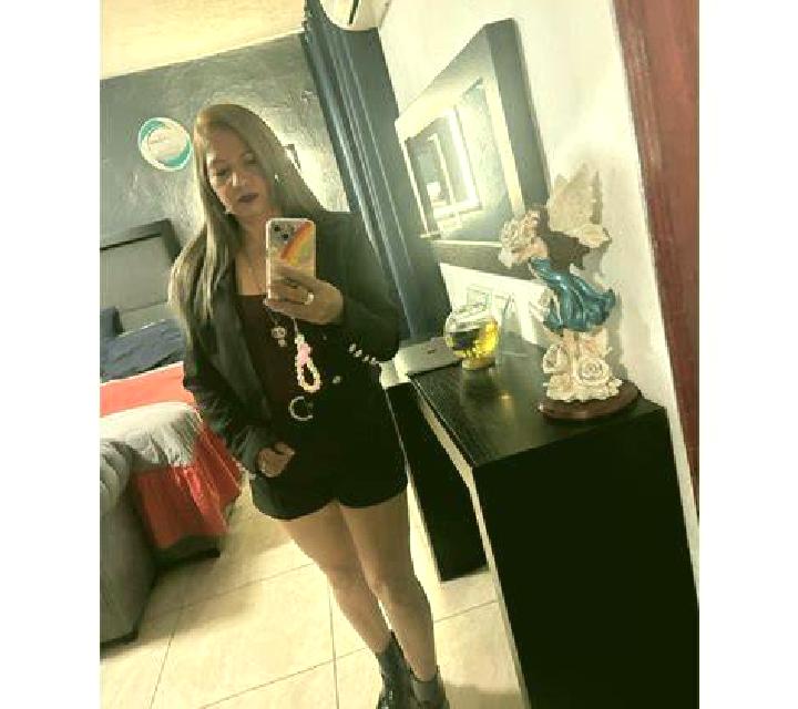 Carolina Padre Hurtado escort
