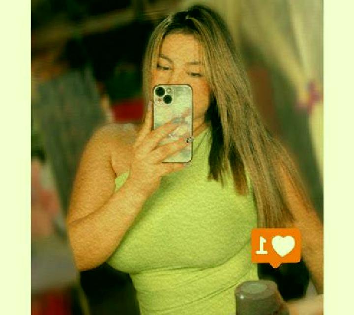 Constanza San Carlos escort