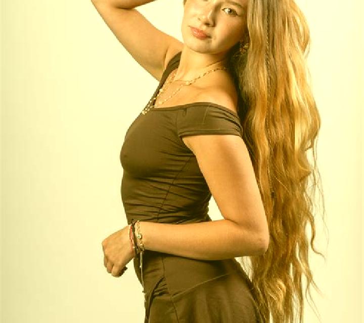 Isidora Chile Chico escort