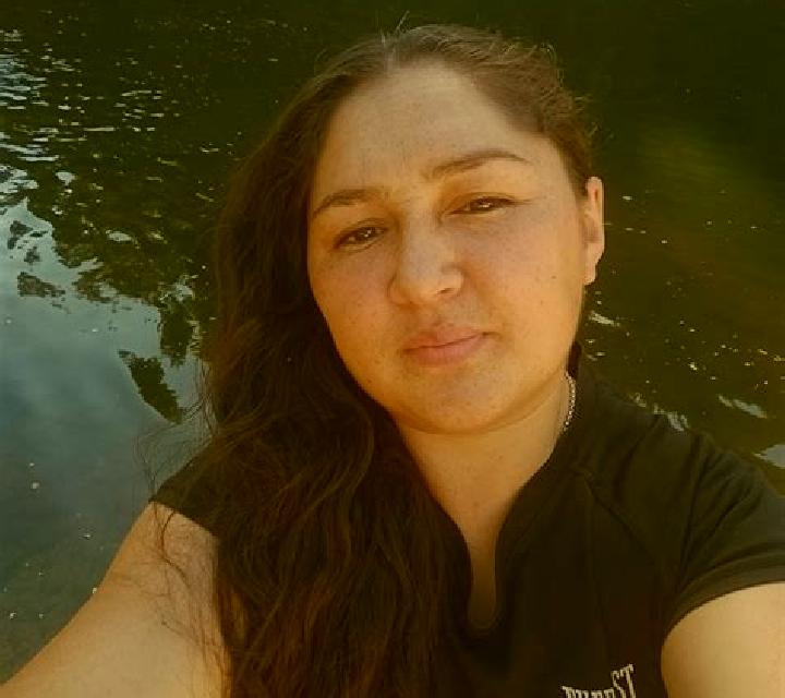 Karis 3 Negrete escort