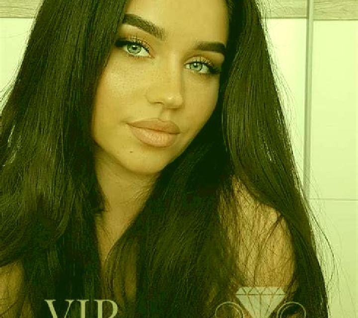 Valentina Gorbea escort